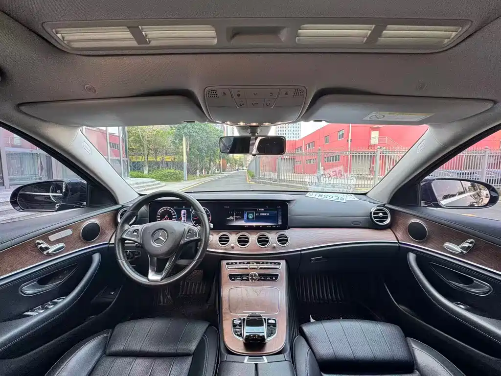 Mercedes-Benz E-Class 2018 — фото 8