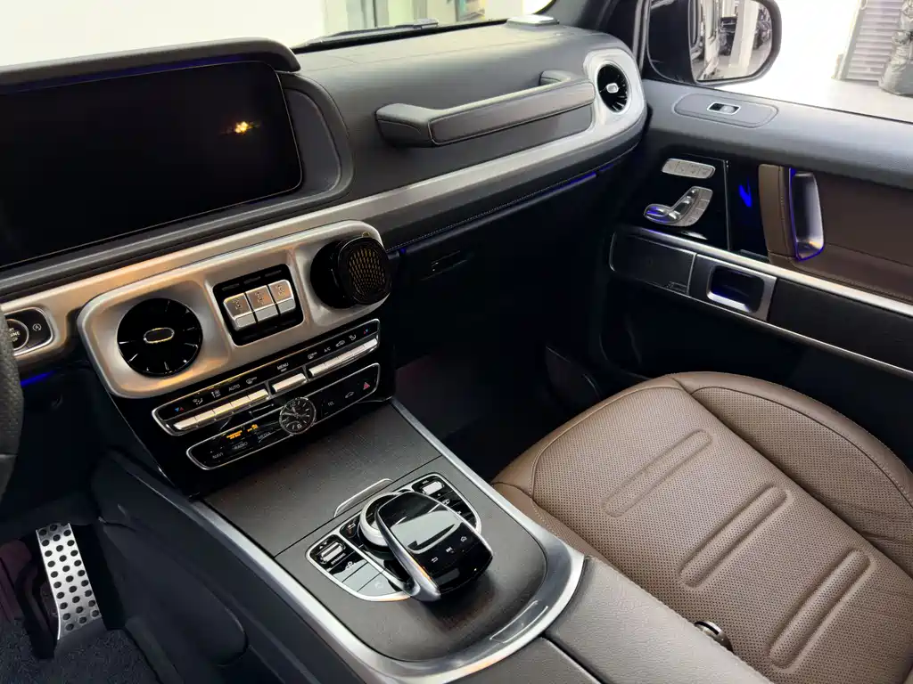 Mercedes-Benz G-Class 2021 — фото 20