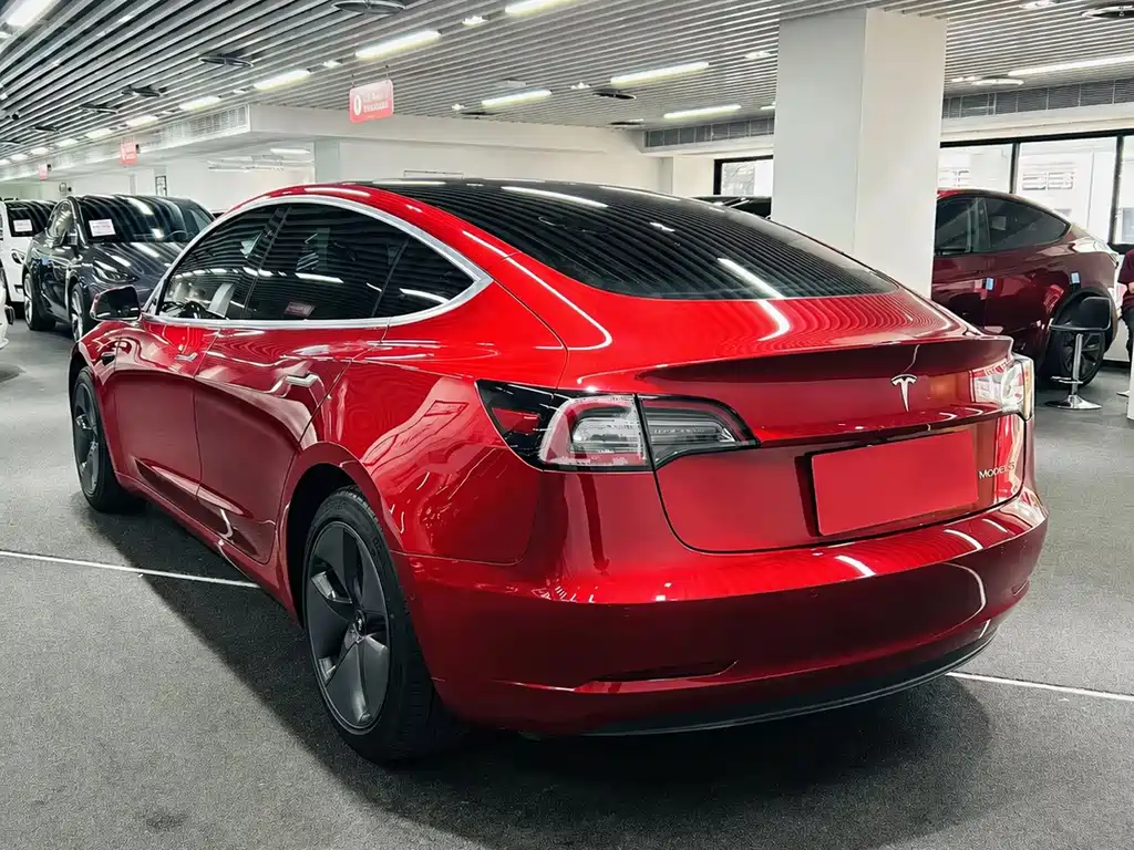 Tesla Model 3 2021 — фото 6