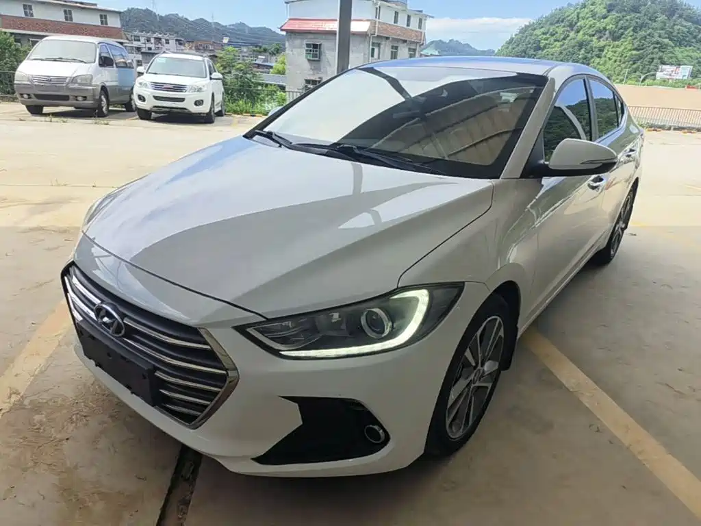 Hyundai Celesta 2016 — фото 2