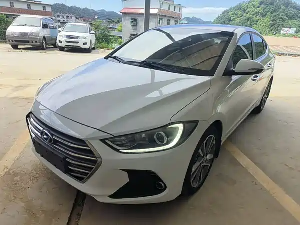 Hyundai Celesta 2016