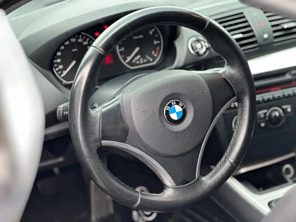 BMW 1 Series 2011