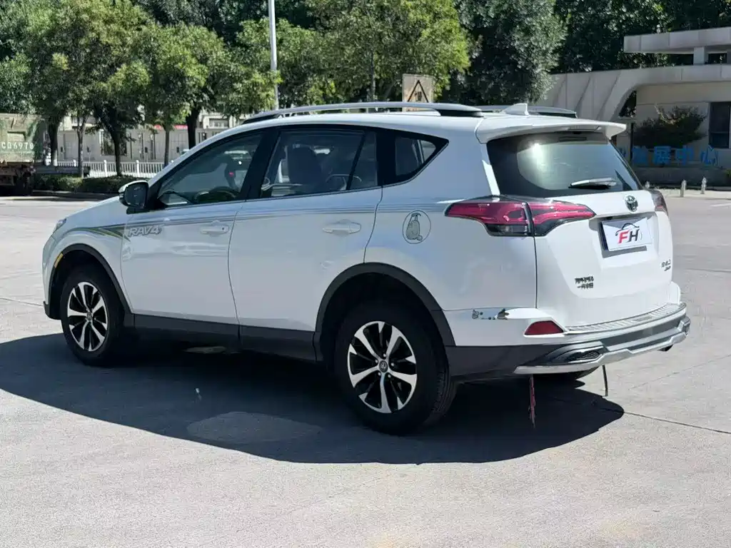 Toyota RAV4 2018