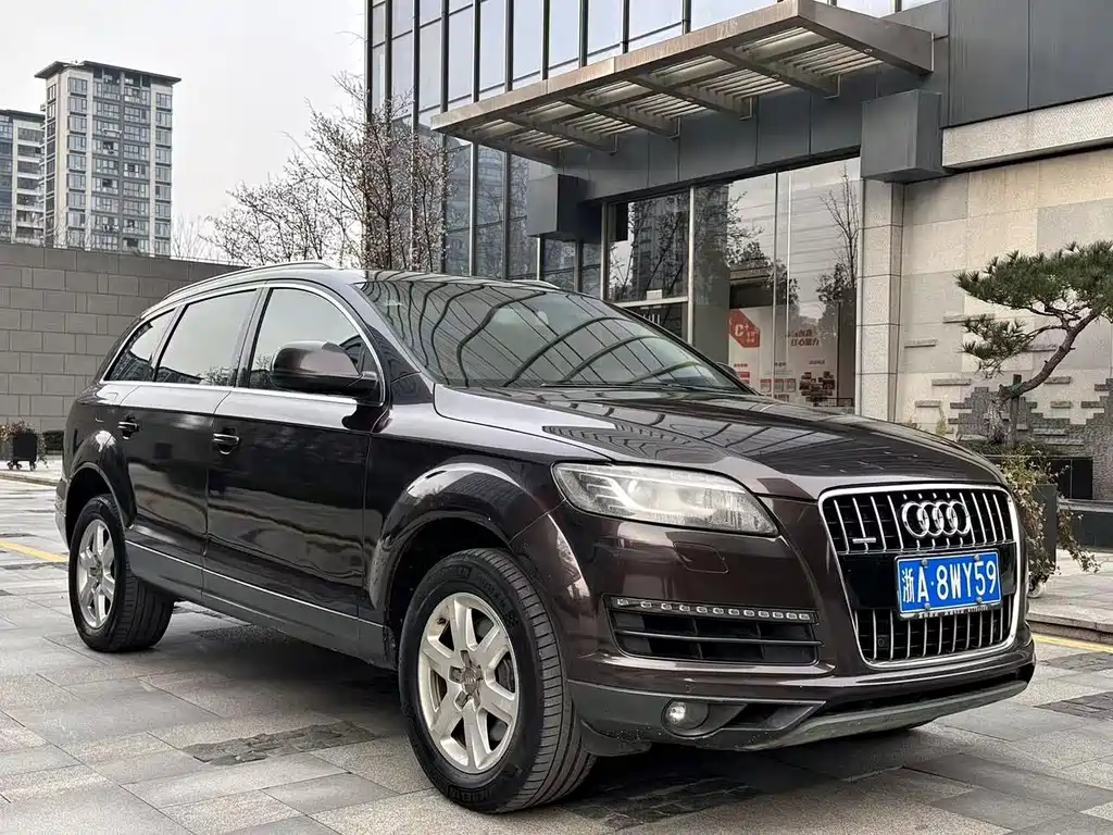 Audi Q7 2013 — фото 3