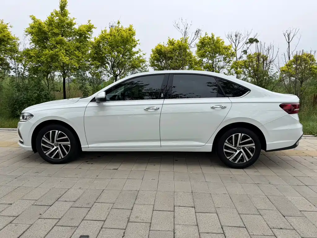 Volkswagen Lavida 2022