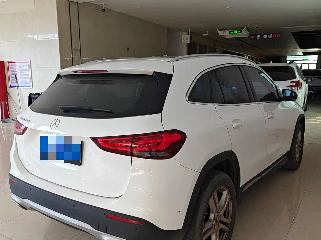 Mercedes-Benz GLA 2021 — фото 10