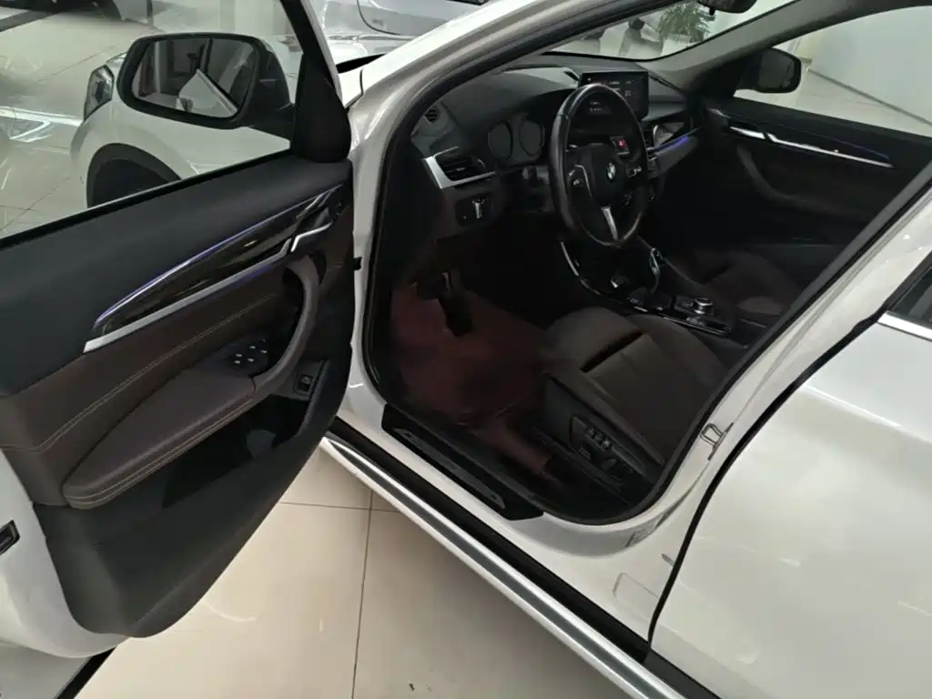 BMW X1 2020 — фото 16