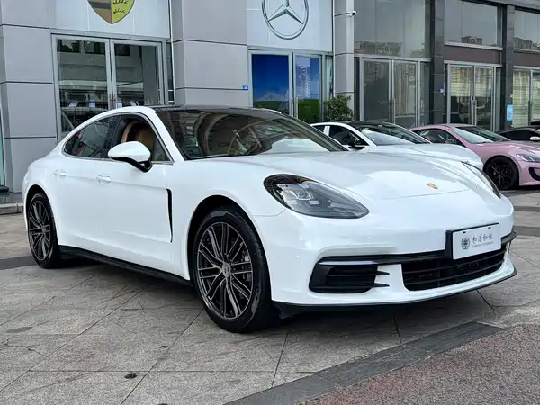 Porsche Panamera 2017