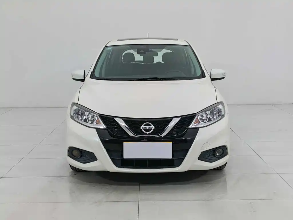 Nissan Tiida 2019