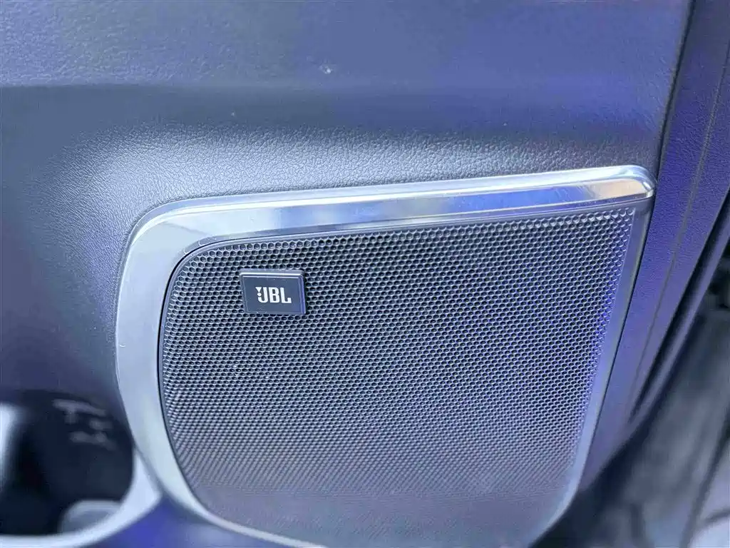 Toyota Vellfire 2021