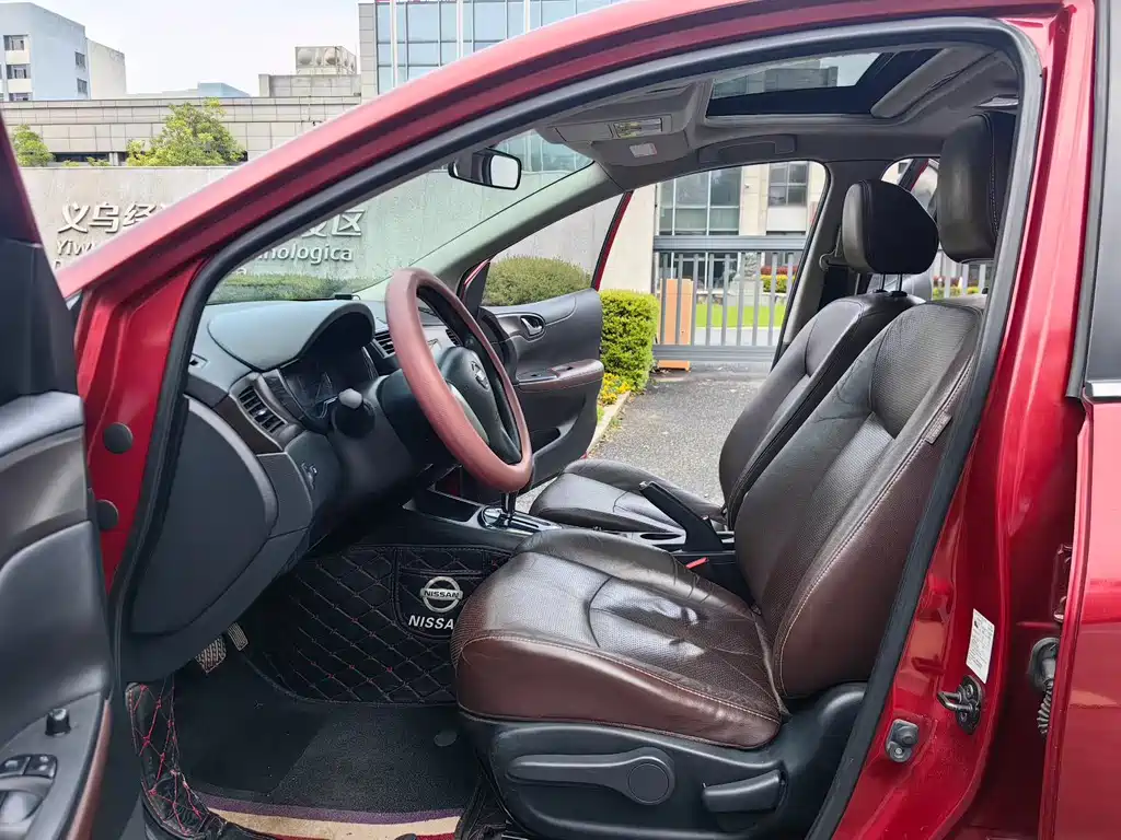 Nissan Tiida 2015 — фото 4