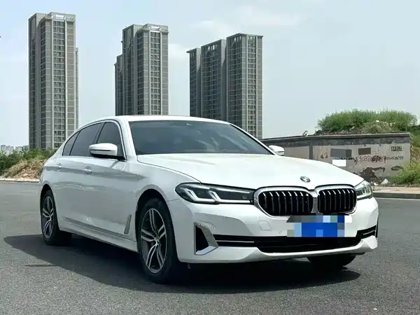 BMW 5 Series 2022