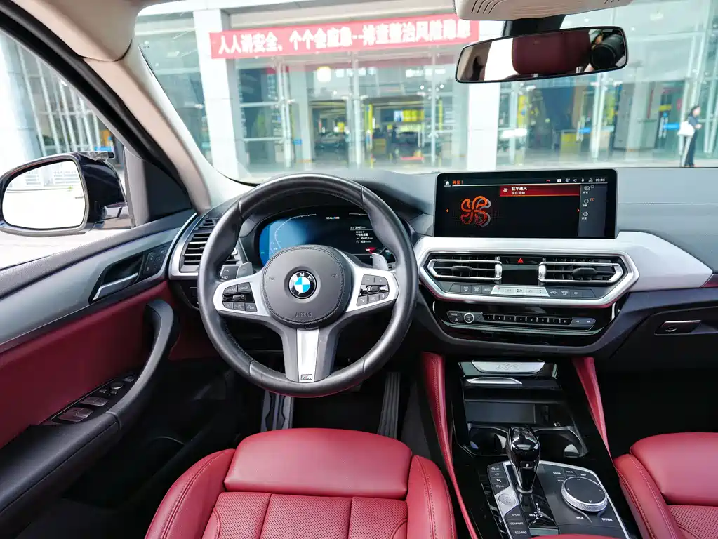 BMW X4 2022 — фото 7