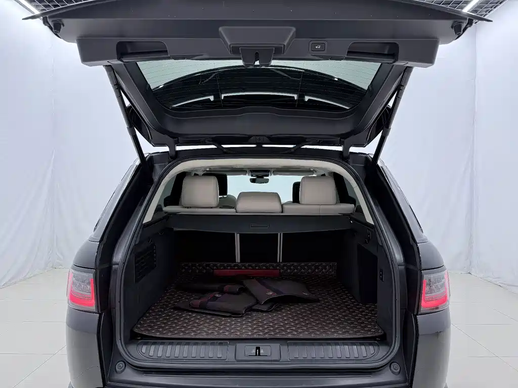 Land Rover Range Rover Sport 2022 — фото 15