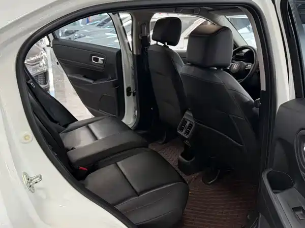 Honda Vezel 2023
