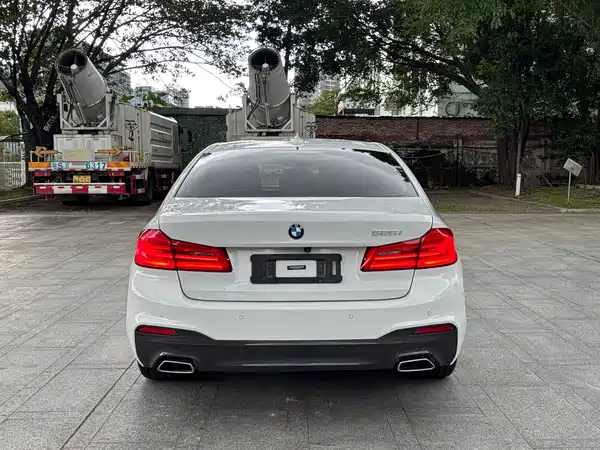 BMW 5 Series 2019