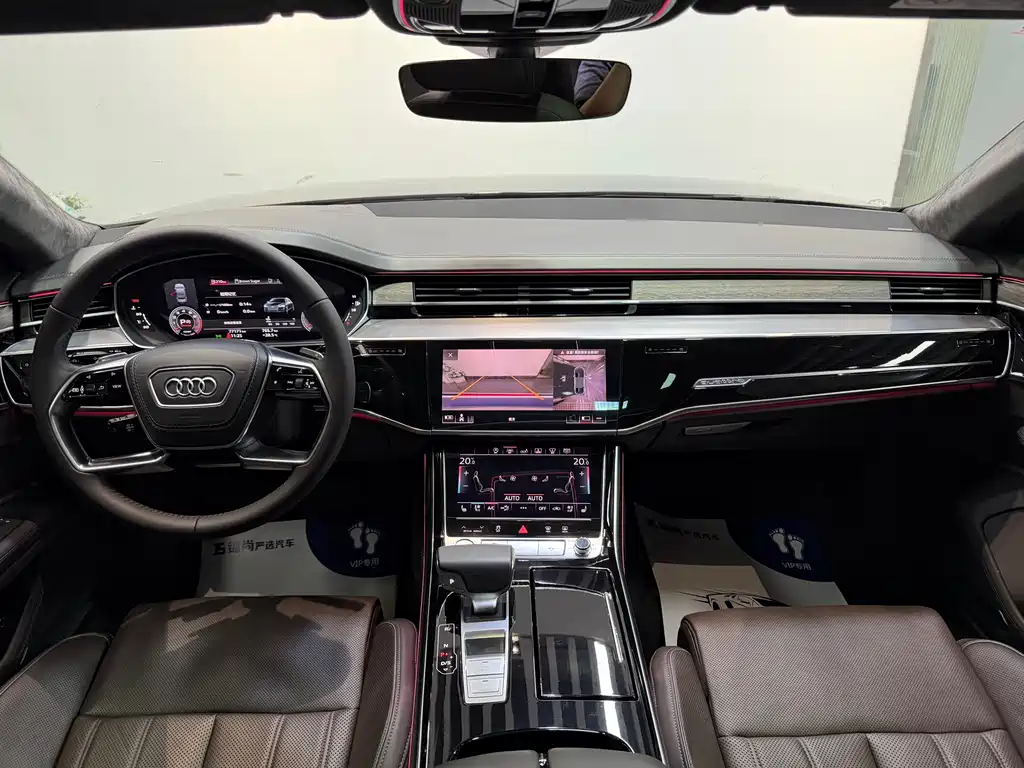 Audi A8 2020 — фото 19