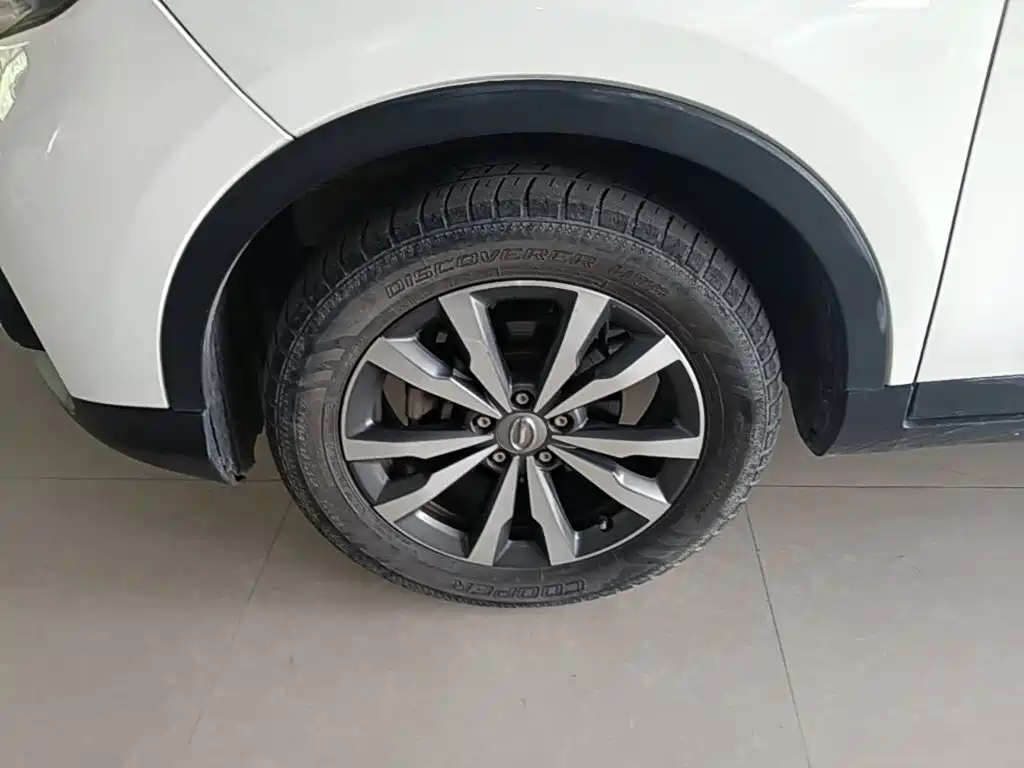 GAC Trumpchi GS3 2020 — фото 23