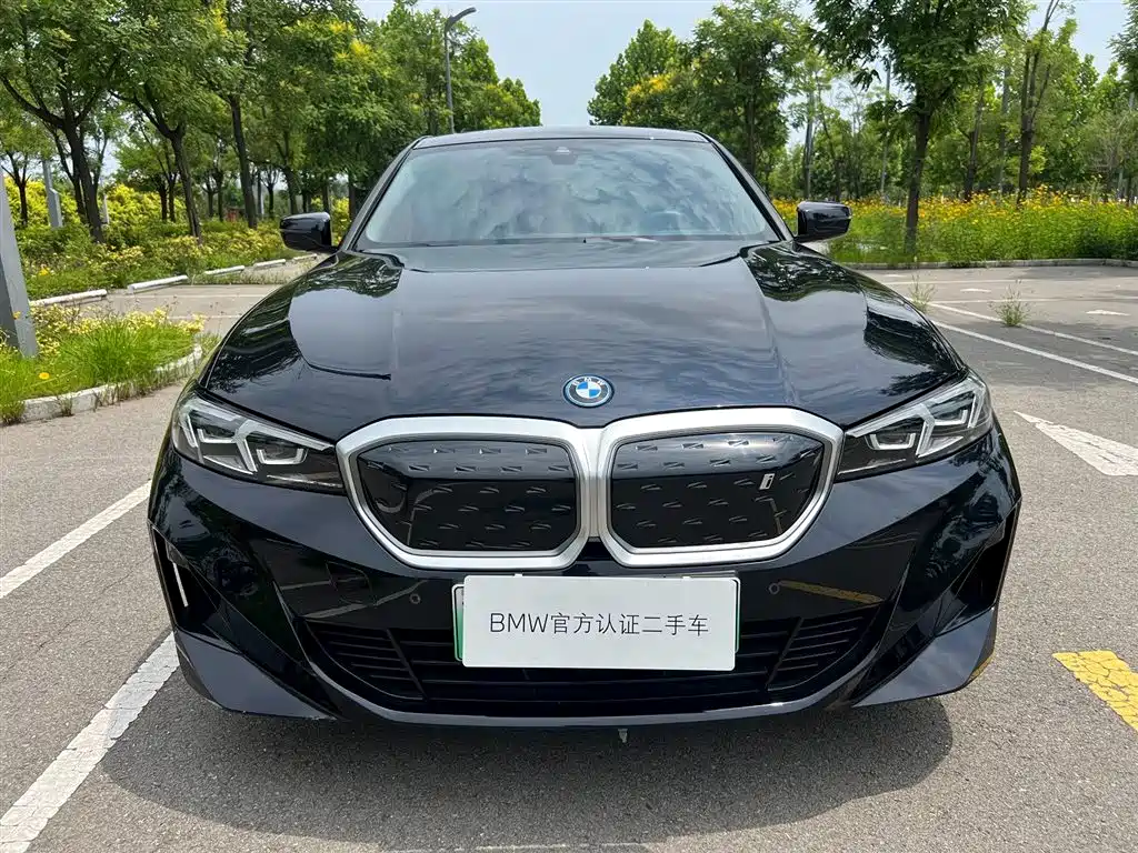 BMW i3 2024