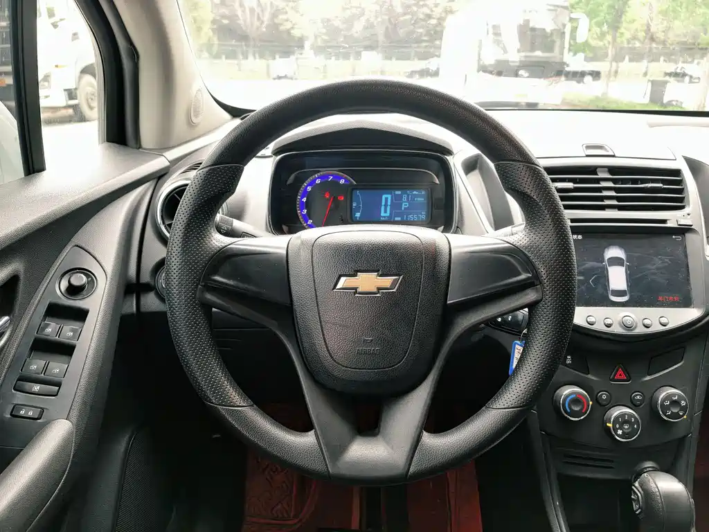 Chevrolet Trax 2016 — фото 8