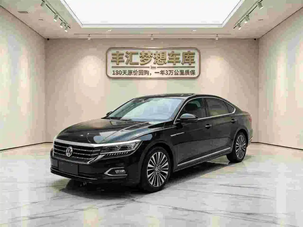 Volkswagen Passat 2019 — фото 1