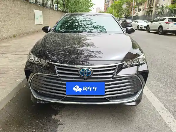 Toyota Avalon 2020