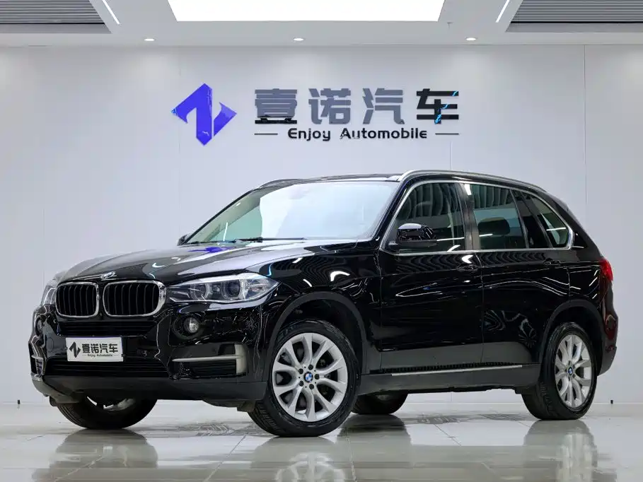 BMW X5 2015 — фото 1
