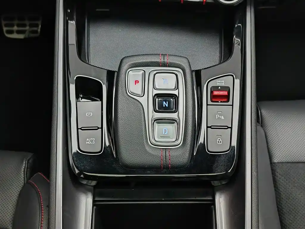Hyundai Fista 2023 — фото 13