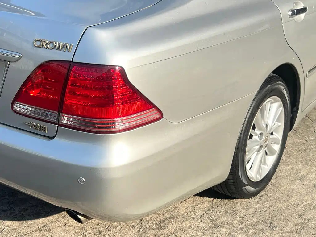 Toyota Crown 2007 — фото 10