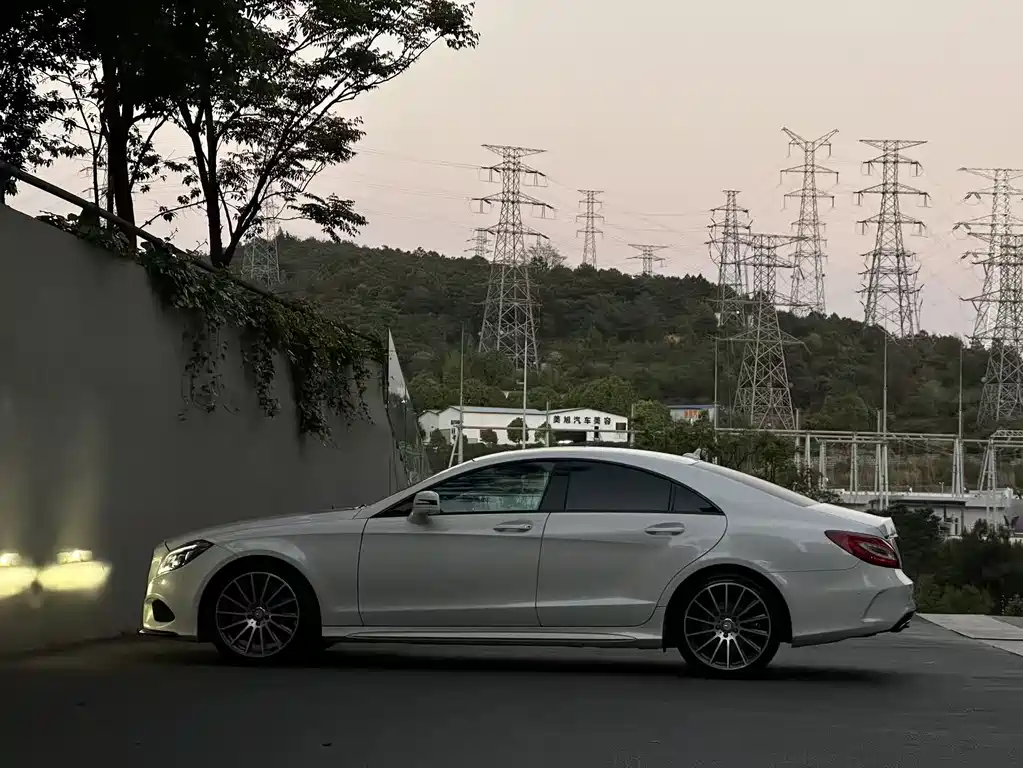 Mercedes-Benz CLS 2017 — фото 4