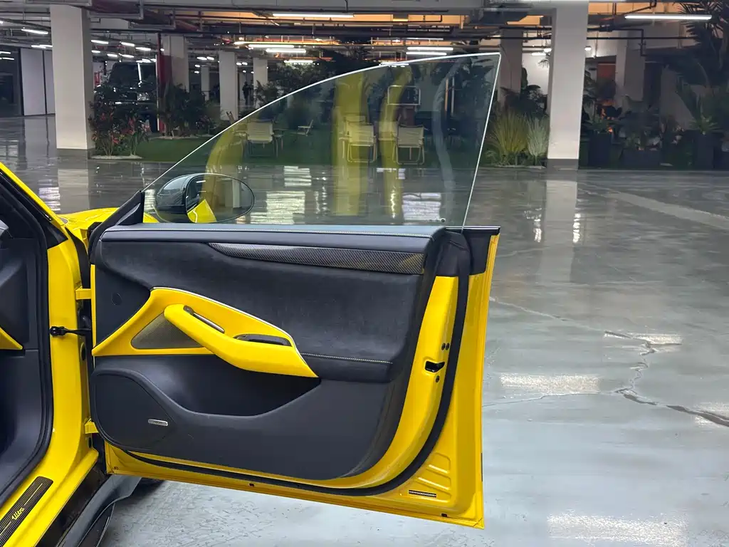 Xiaomi SU7 Ultra 2025 — фото 12