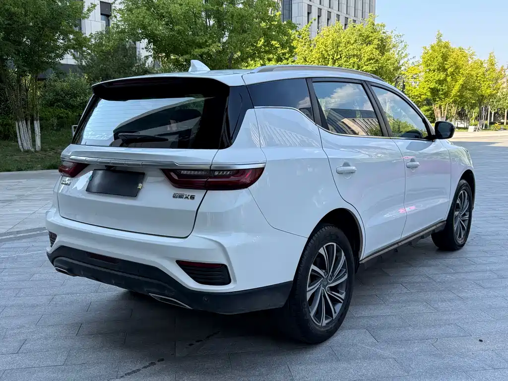 Geely Vision X6 2019