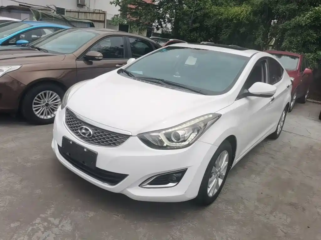 Hyundai Elantra 2016