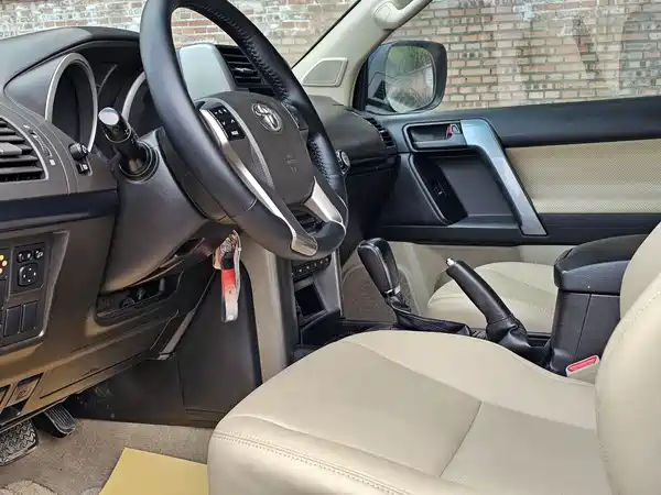Toyota Prado 2010