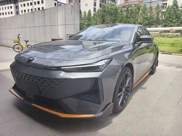 Changan UNI-V 2024