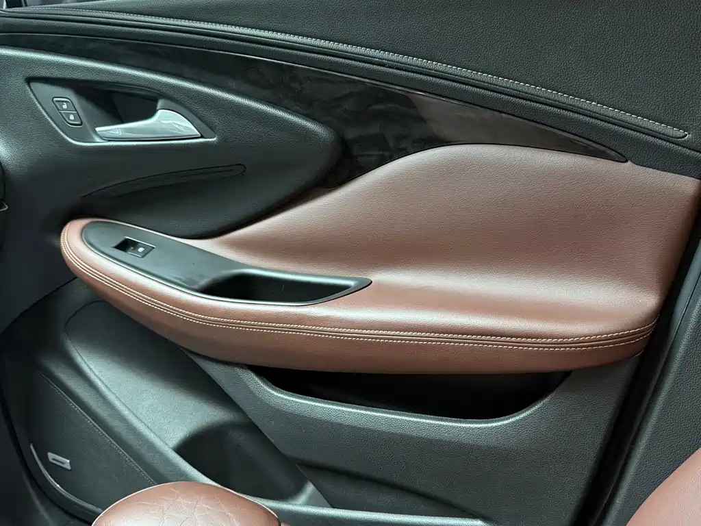 Buick Envision Plus 2013 — фото 13
