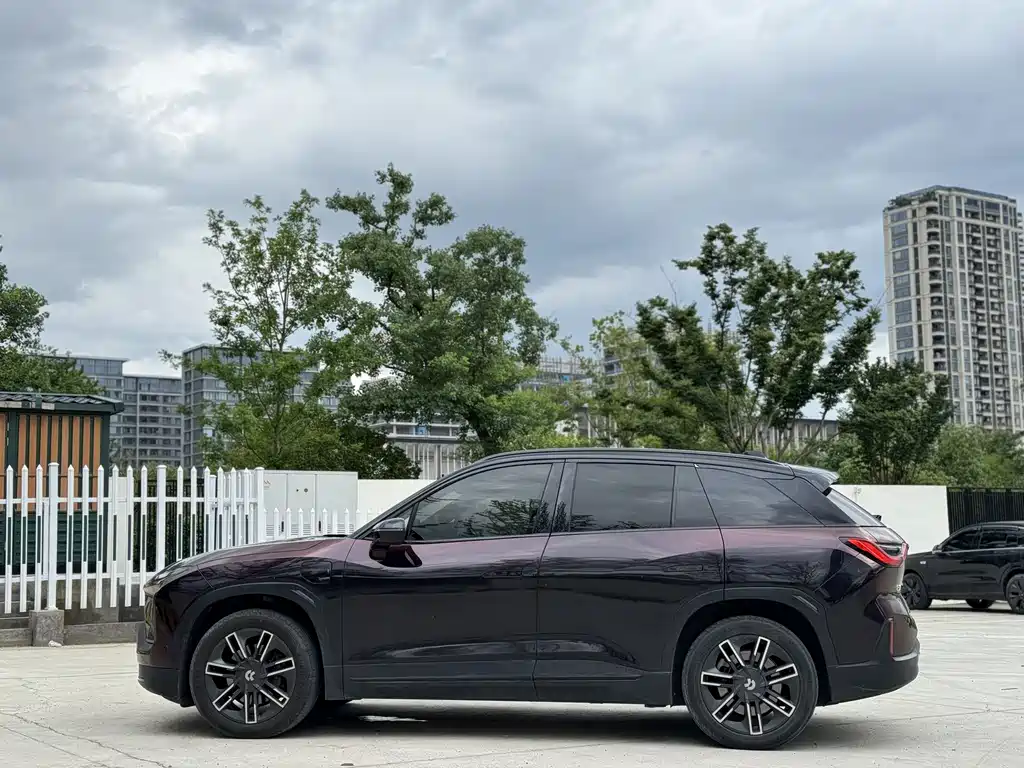 NIO ES6 2021