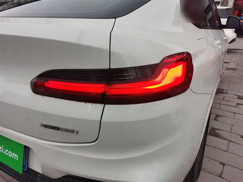 BMW X4 2021 — фото 22