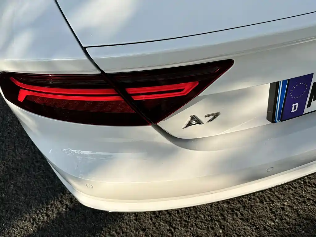 Audi A7 2017 — фото 20