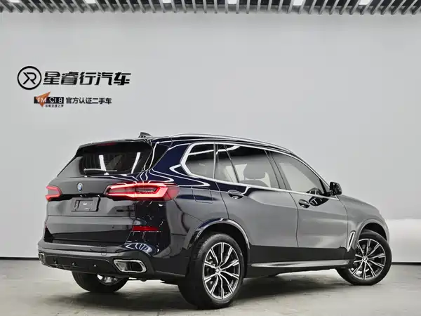 BMW X5 2023