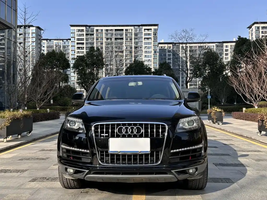 Audi Q7 2015 — фото 2