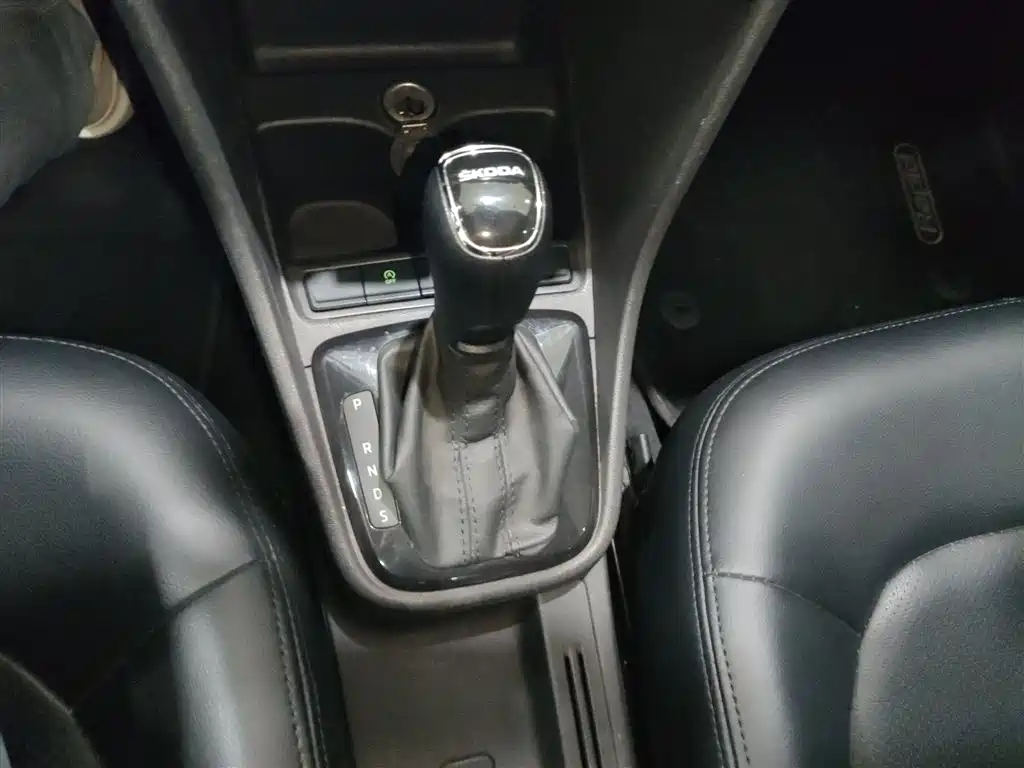 Skoda Rapid 2019 — фото 14