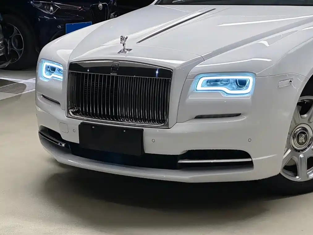 Rolls-Royce Wraith 2021 — фото 5