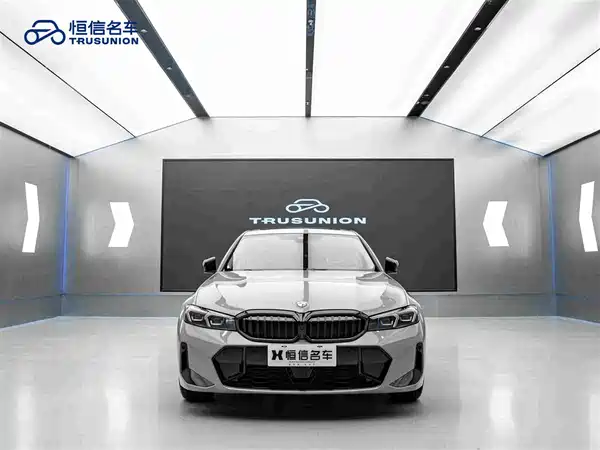 BMW 3 Series 2025