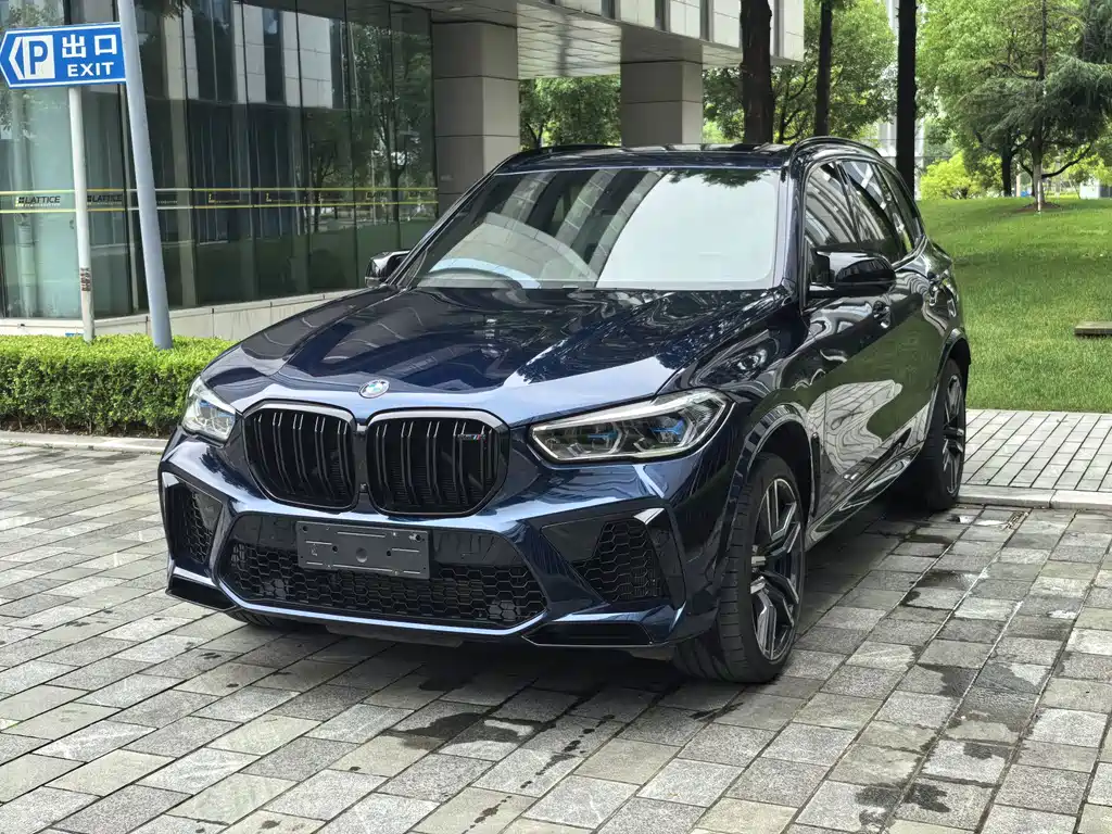 BMW X5 M 2022 — фото 1