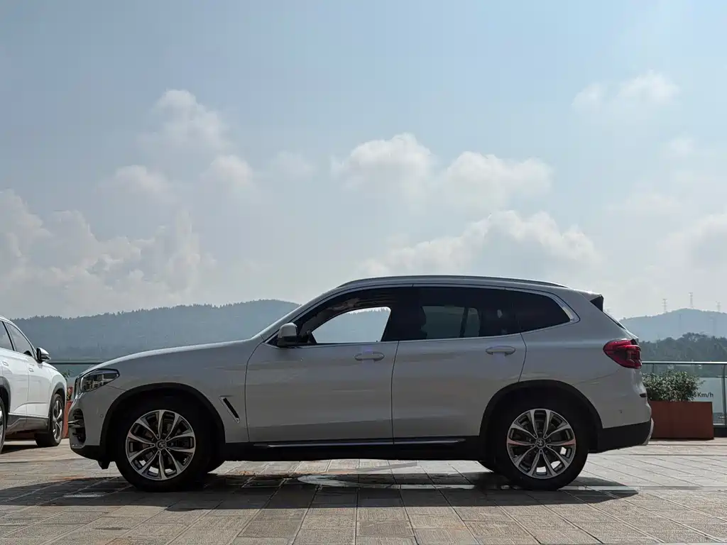 BMW X3 2020 — фото 10
