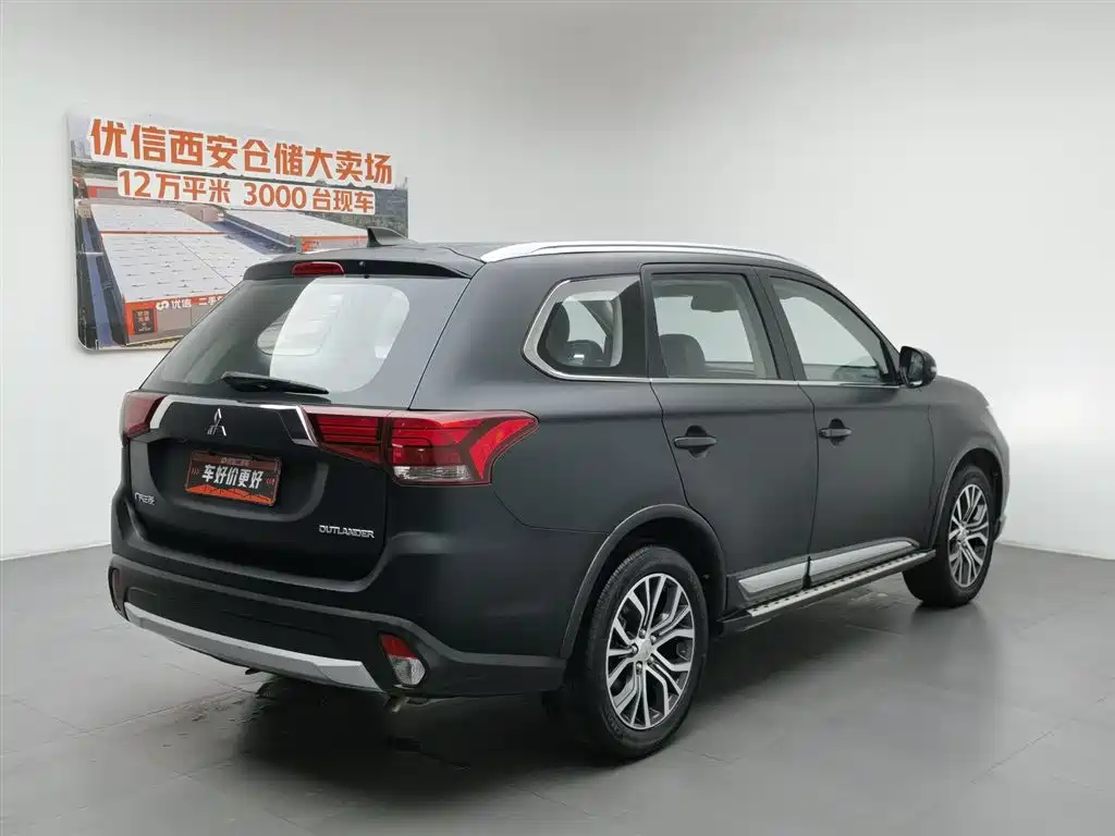 Mitsubishi Outlander 2018