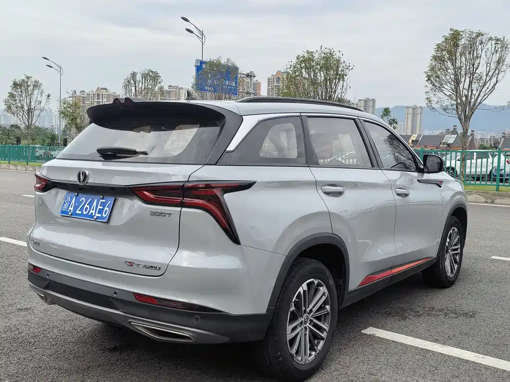 Changan CS75 PLUS 2021 — фото 15