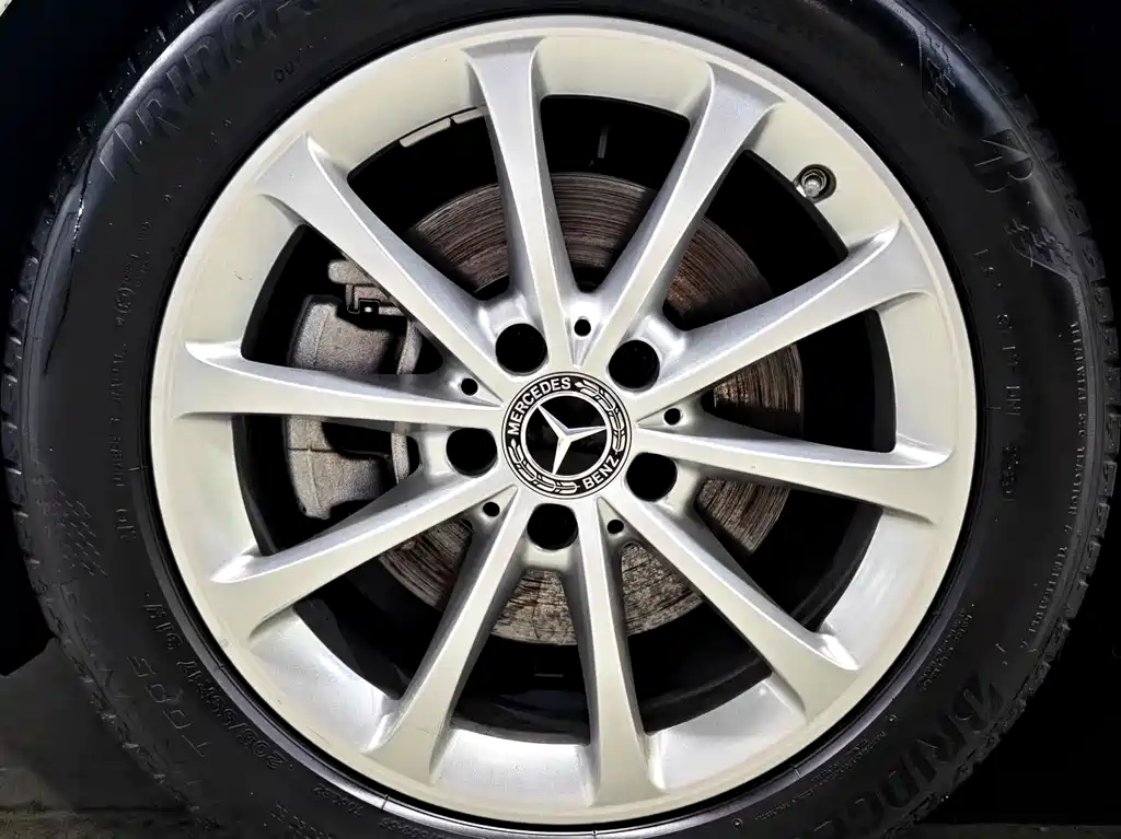 Mercedes-Benz A-Class 2020 — фото 17