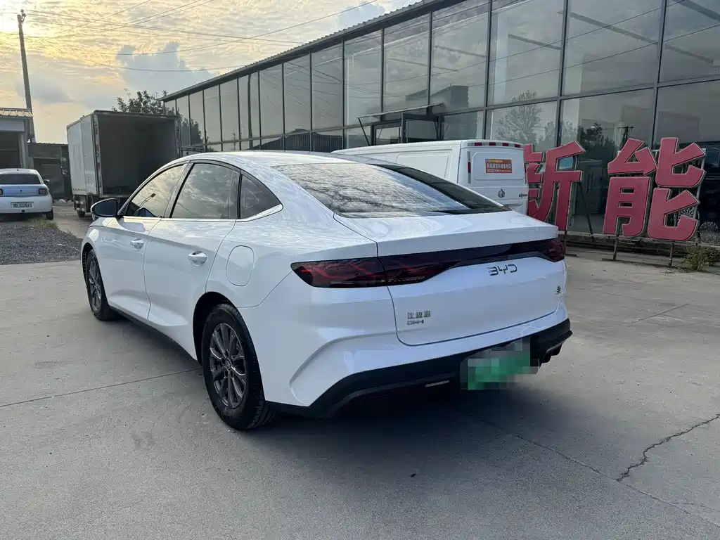 BYD Qin L 2024 — фото 11